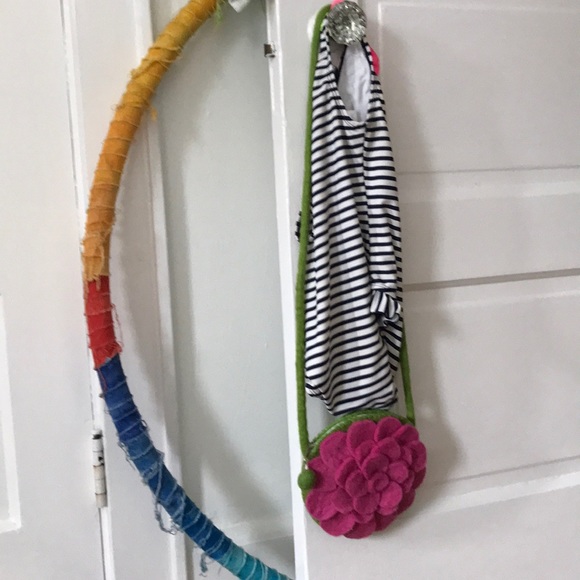 Purse - Picture 1 of 3